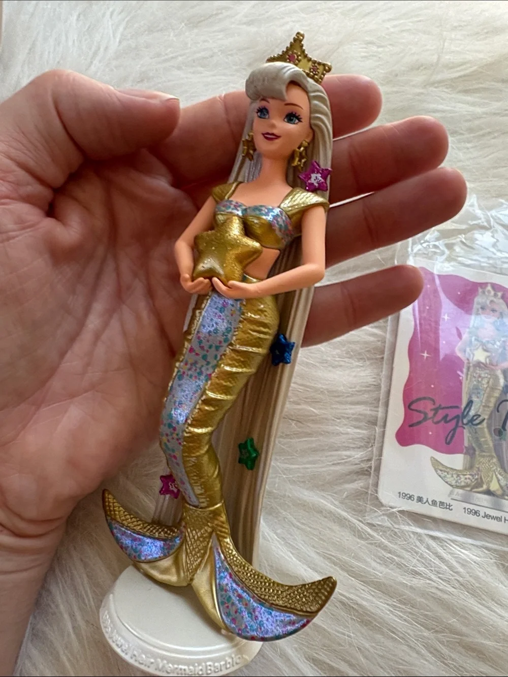Barbie authentic pop